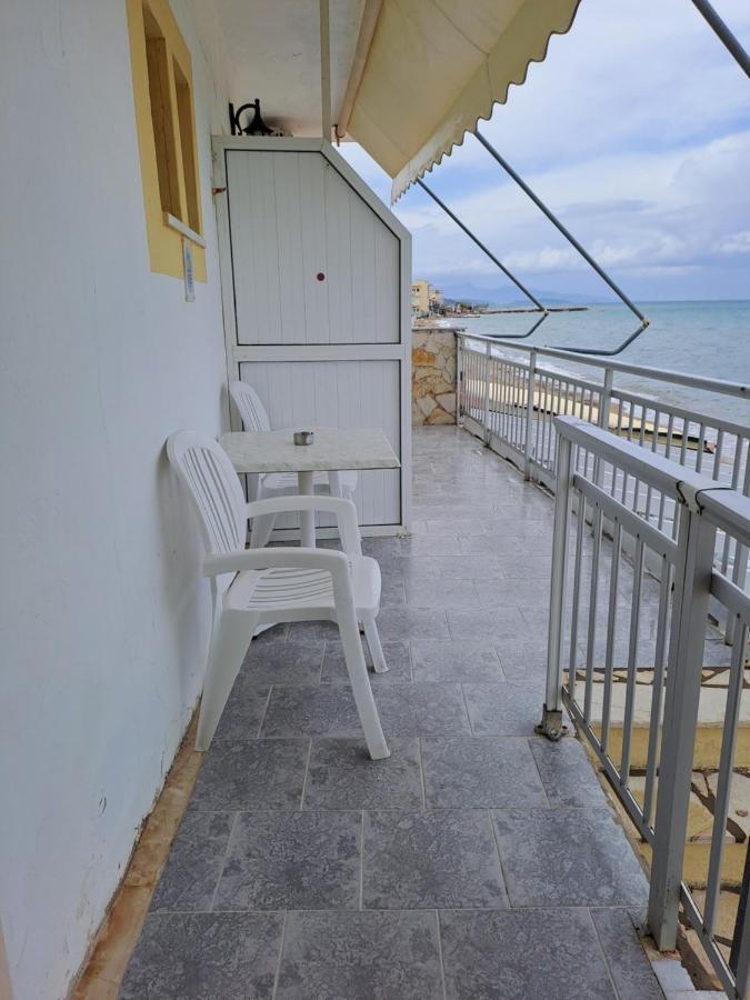 Seaside Studios Mesongí المظهر الخارجي الصورة
